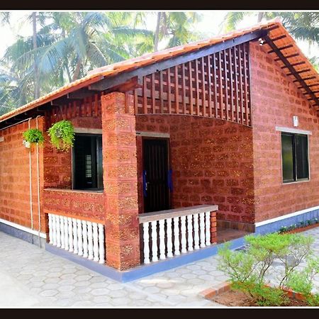 Tiny Waves Villa Udupi Exteriör bild